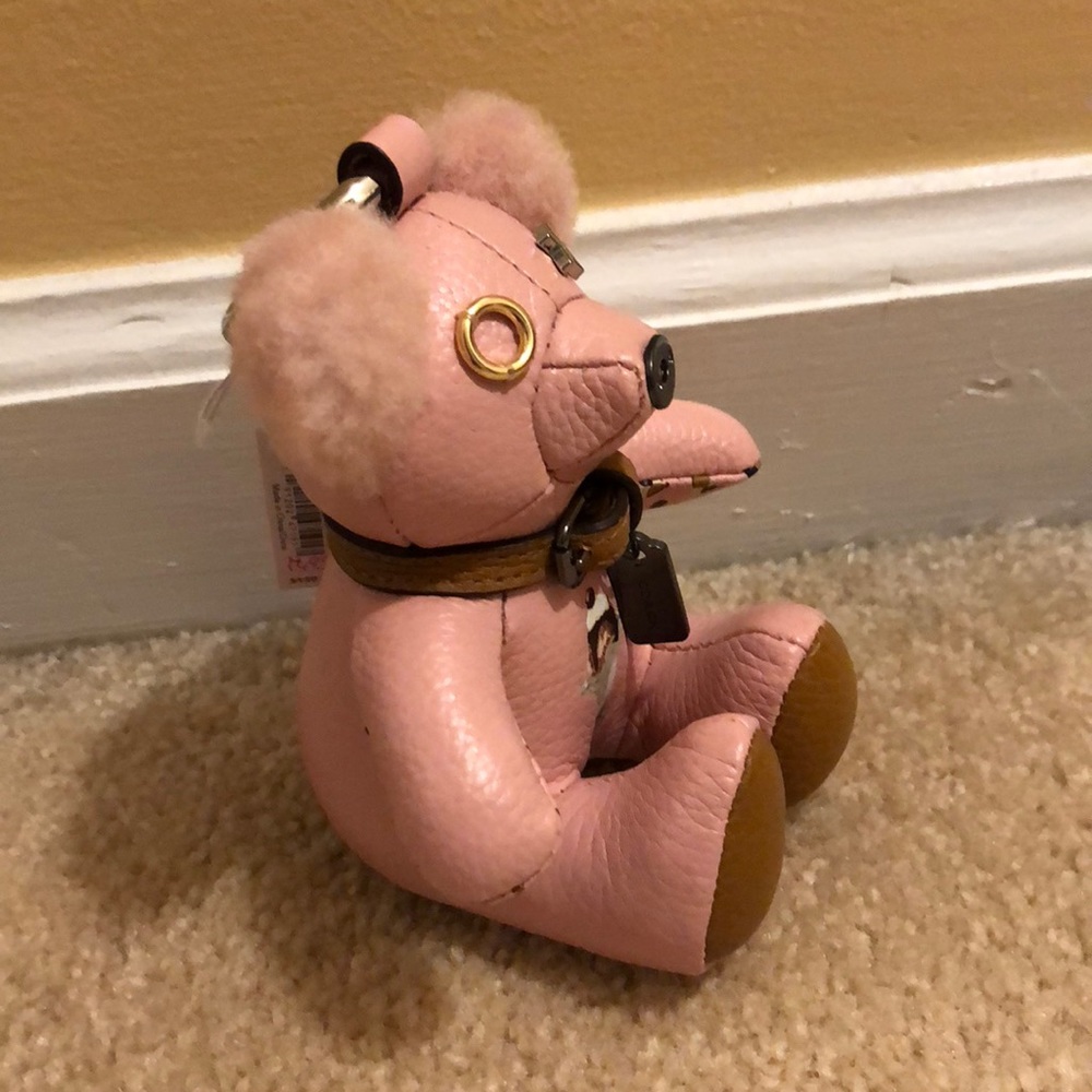 Coach ice cream bear keychain - Picture 3 of 3